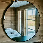 Alpstuga Spacious, Modern Lofoten Ramberg