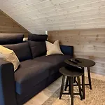 Alpstuga Spacious, Modern Lofoten *