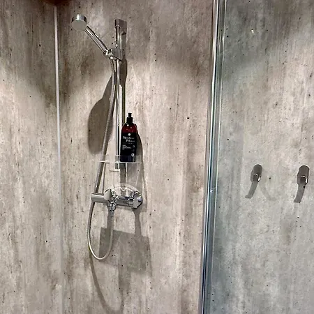 샬레 Spacious, Modern Lofoten