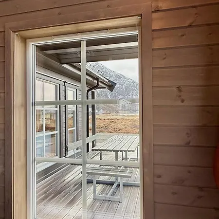 샬레 Spacious, Modern Lofoten