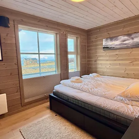Alpehytte Spacious, Modern Lofoten *