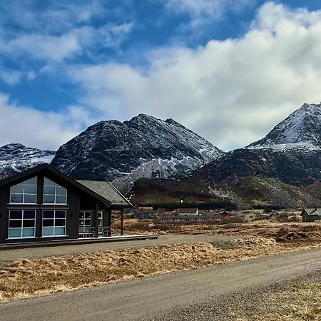 Chalet Spacious, Modern Lofoten Ramberg