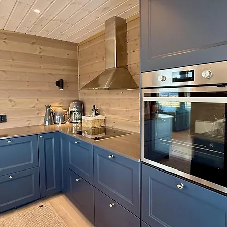 Spacious, Modern Lofoten شاليه *